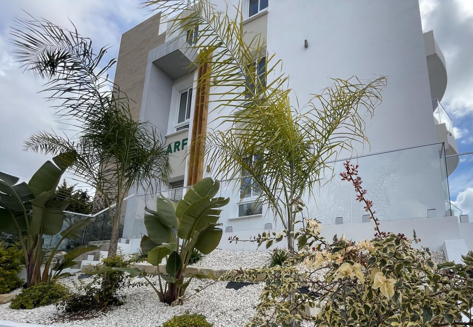 Arf Apartments - With Jacuzzi At The Complex Emba Exteriér fotografie