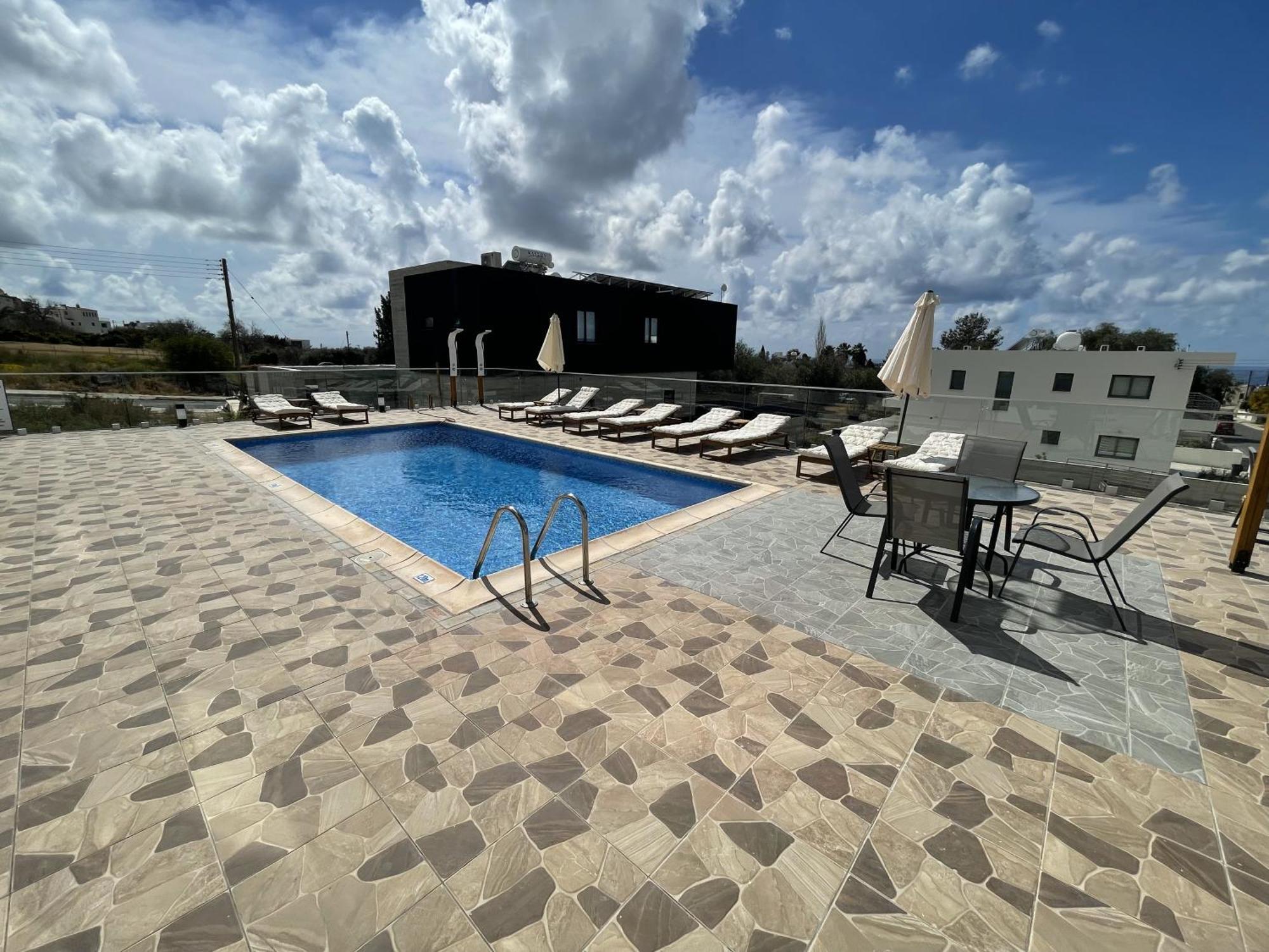 Arf Apartments - With Jacuzzi At The Complex Emba Exteriér fotografie