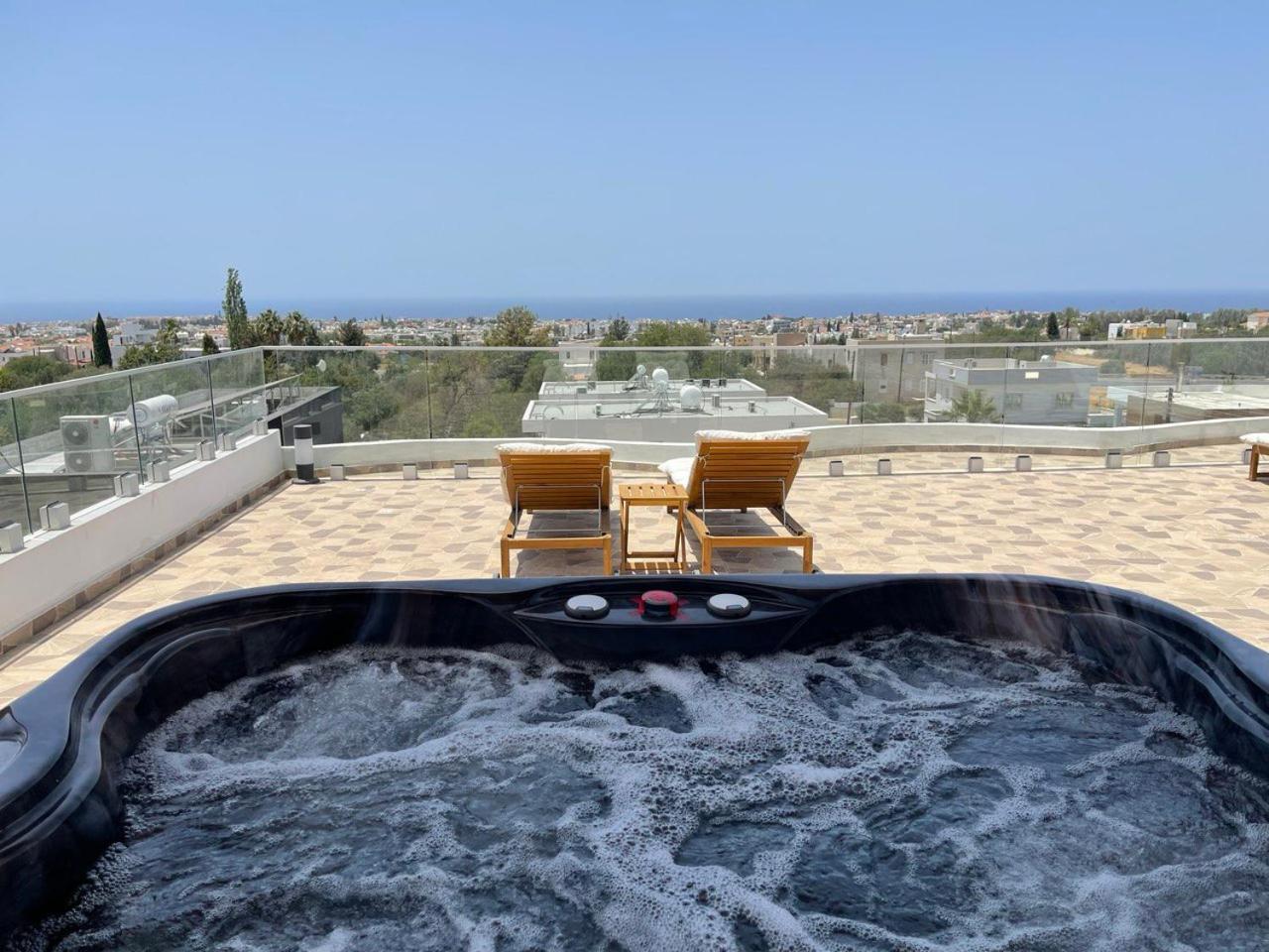 Arf Apartments - With Jacuzzi At The Complex Emba Exteriér fotografie